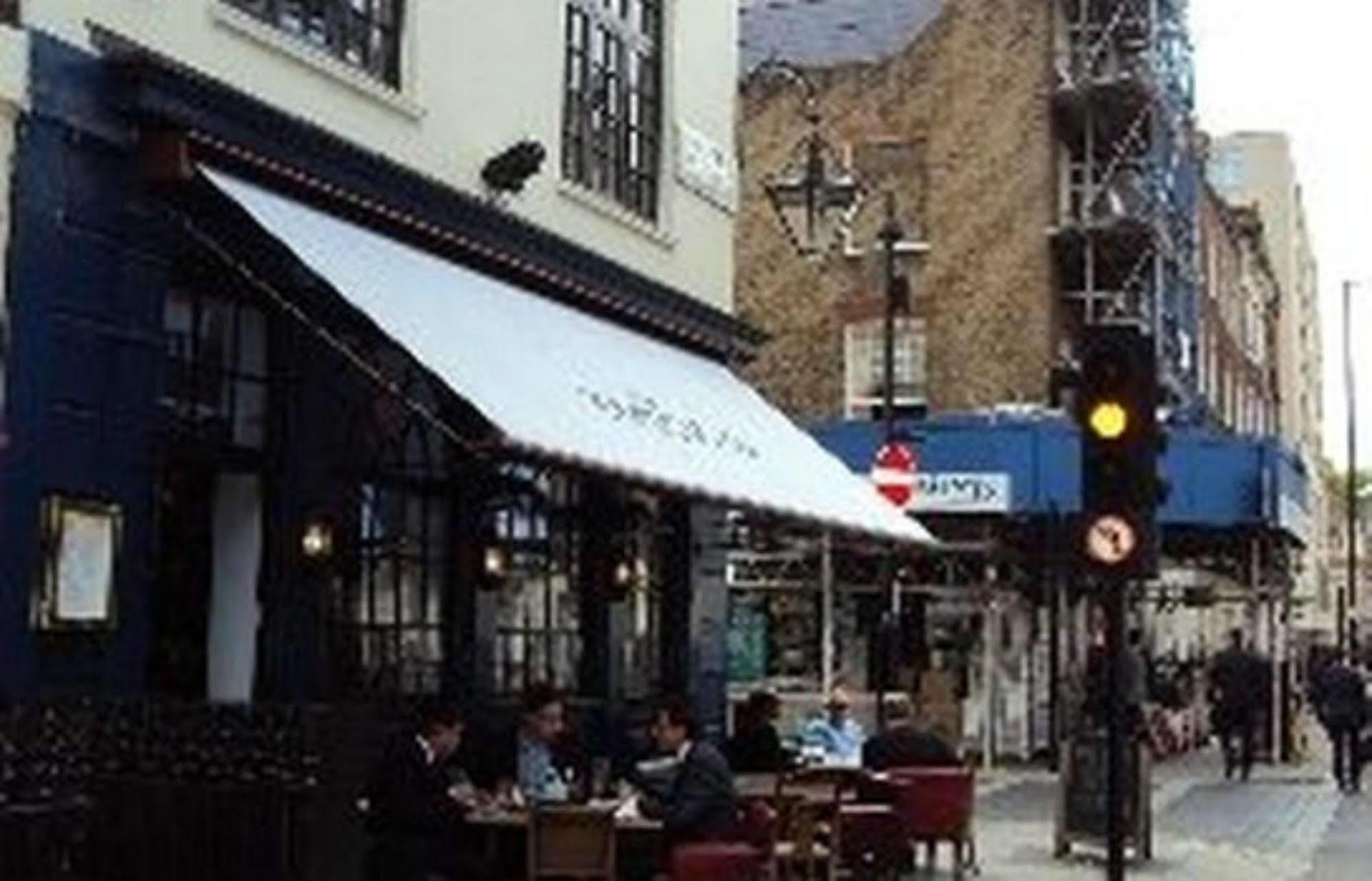 Boston Court Hotel London Bagian luar foto